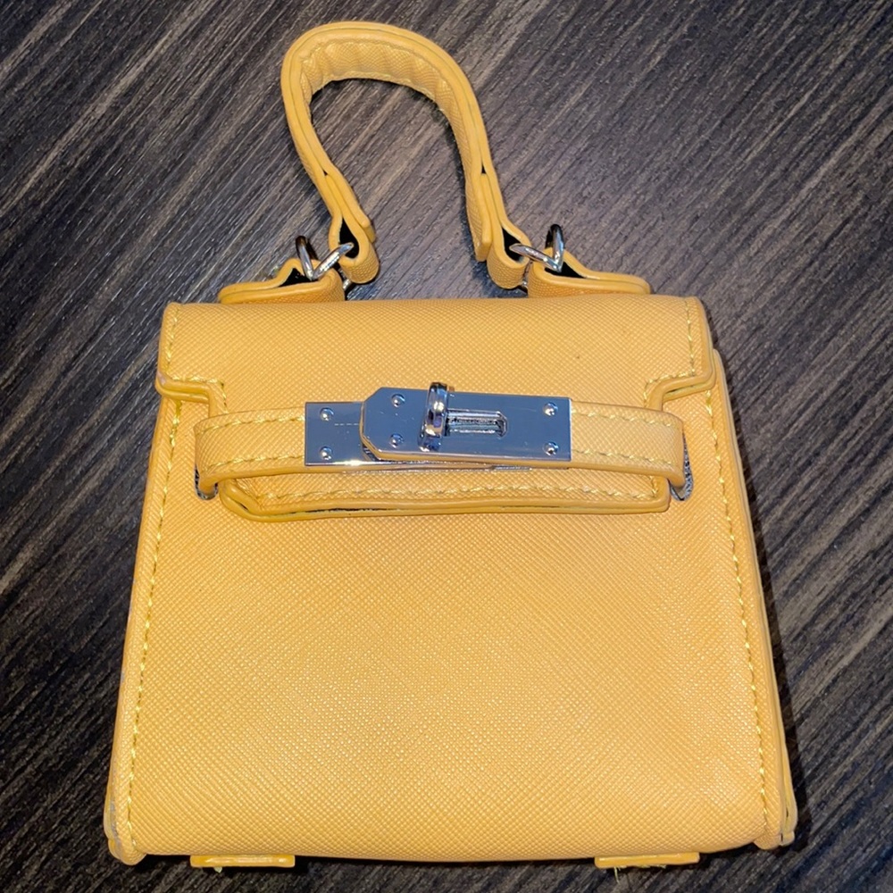 Girls yellow mini purse with strap